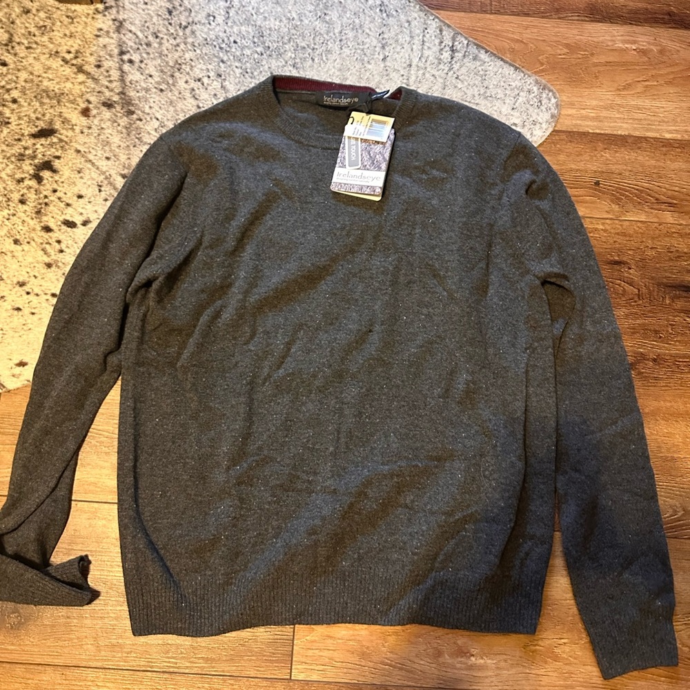 Brand new with tags, Irelands eye cashmere wool sweater from Ireland!